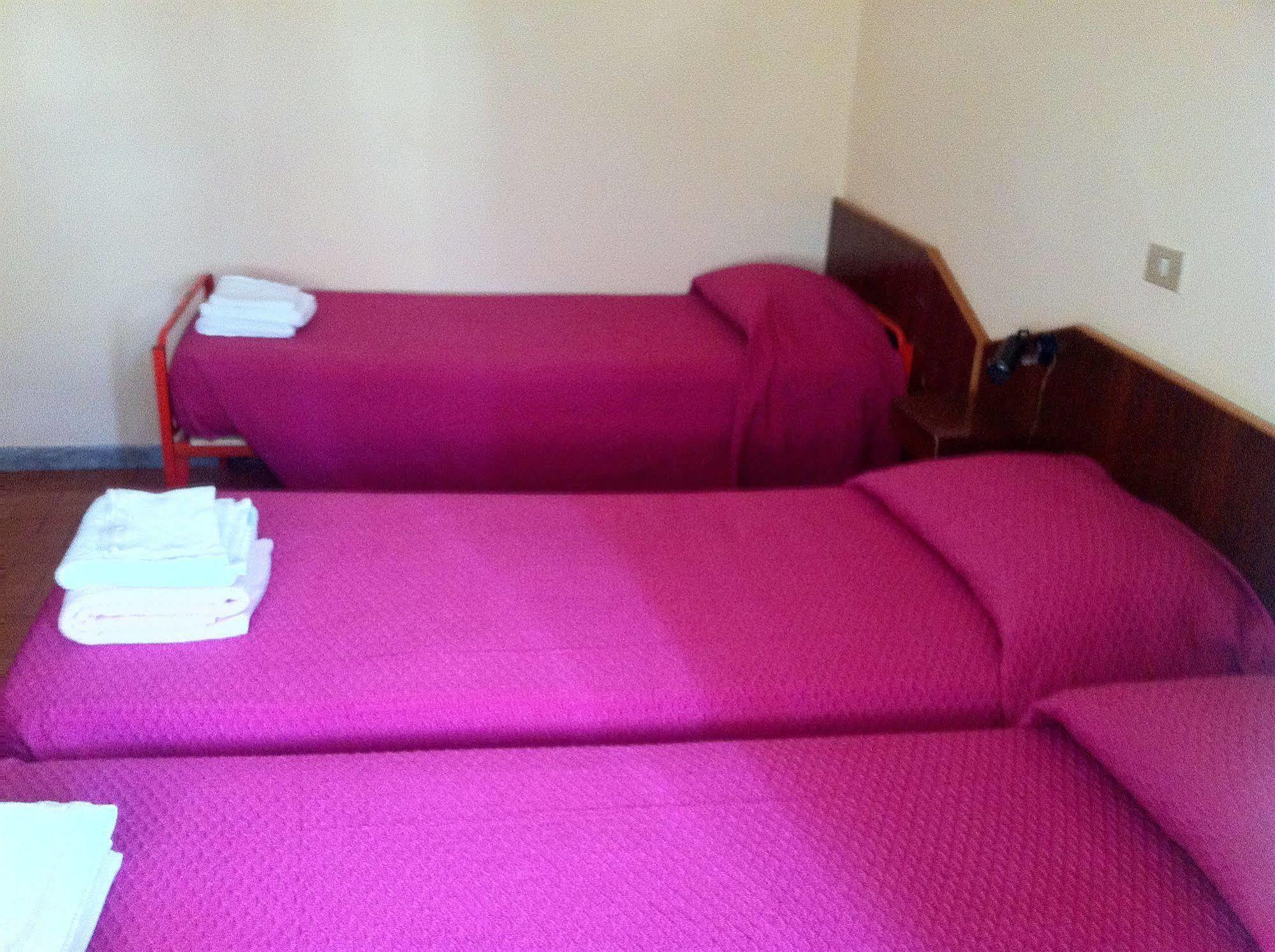 Hotel Eliseo Fiuggi Buitenkant foto