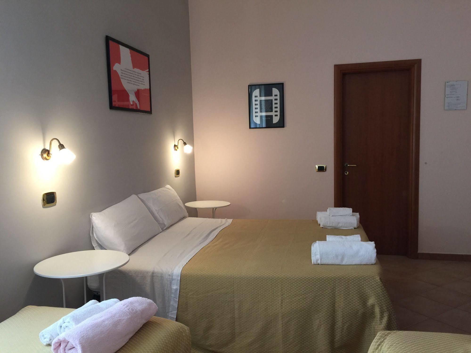 Hotel Eliseo Fiuggi Buitenkant foto