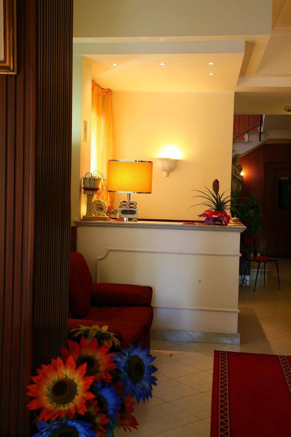 Hotel Eliseo Fiuggi Buitenkant foto