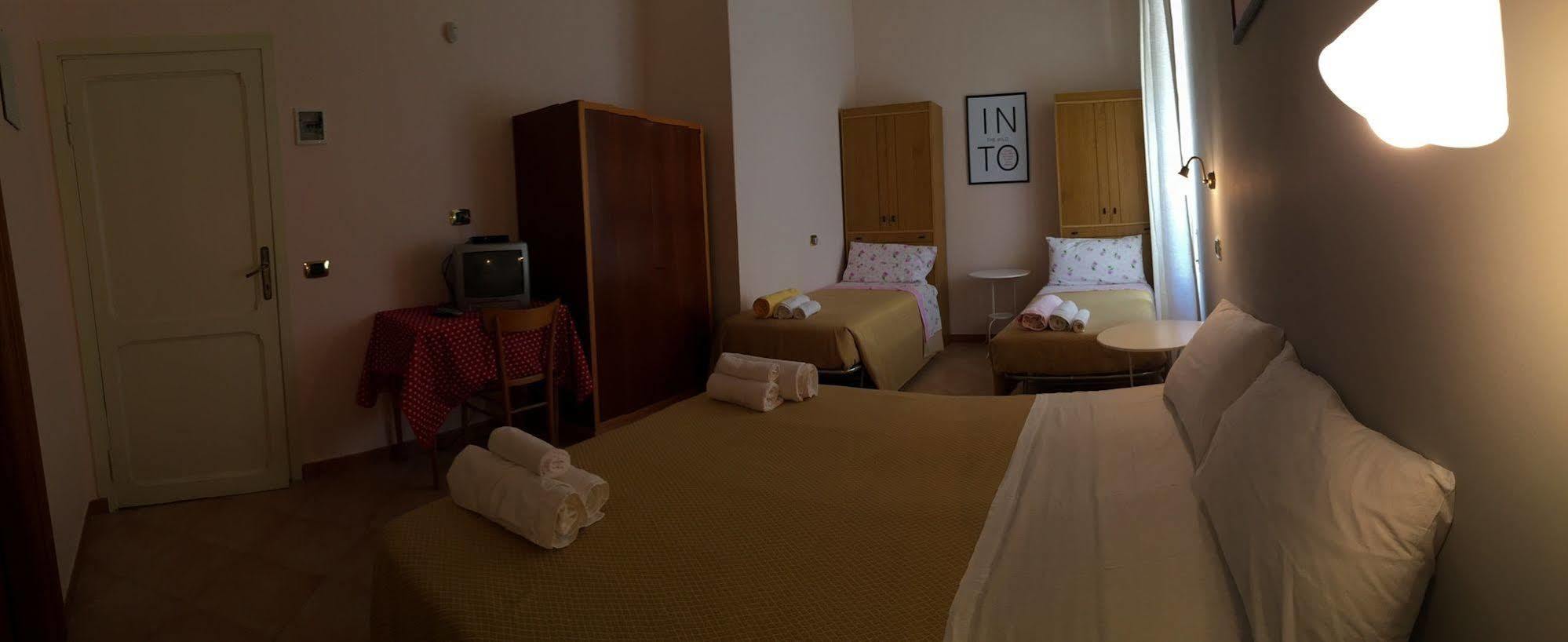 Hotel Eliseo Fiuggi Buitenkant foto